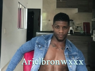 Arielbronwxxx
