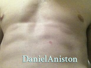 Daniel_Aniston