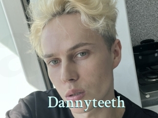 dannyteeth Ambiance Gay