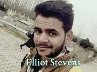 Elliot_Stevens