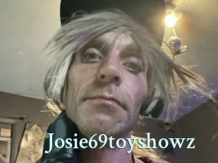 Josie69toyshowz