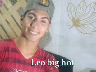 Leo_big_hot