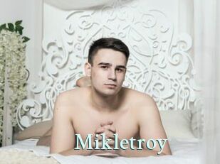 mikletroy Ambiance Gay