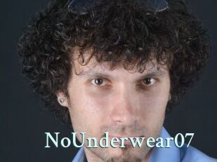 NoUnderwear07