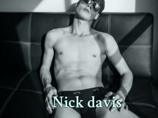 Nick_davis
