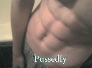 Pussedly