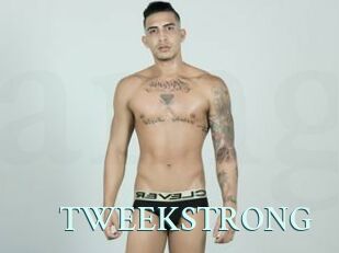 TWEEKSTRONG